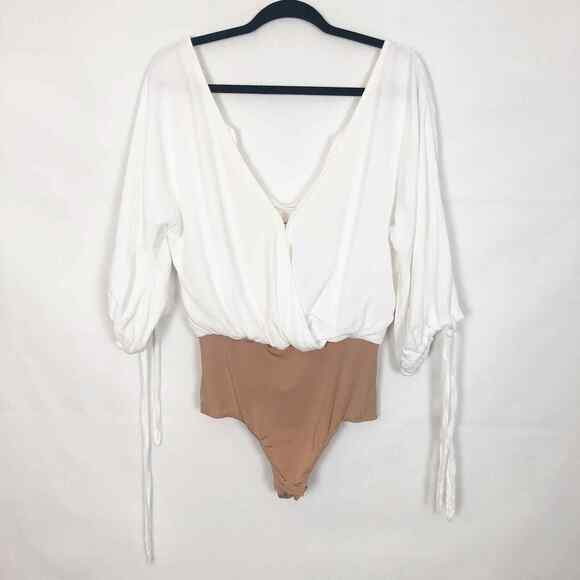 For Love & Lemons V-Neck White Womens Bodysuit Size Small - Picture 2 of 13